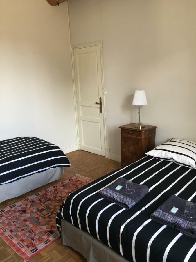 Chambres D Hotes Chez Francoise Et Michel Piscine 4 Chambres 8 Lits Chaumes-en-Brie Ngoại thất bức ảnh
