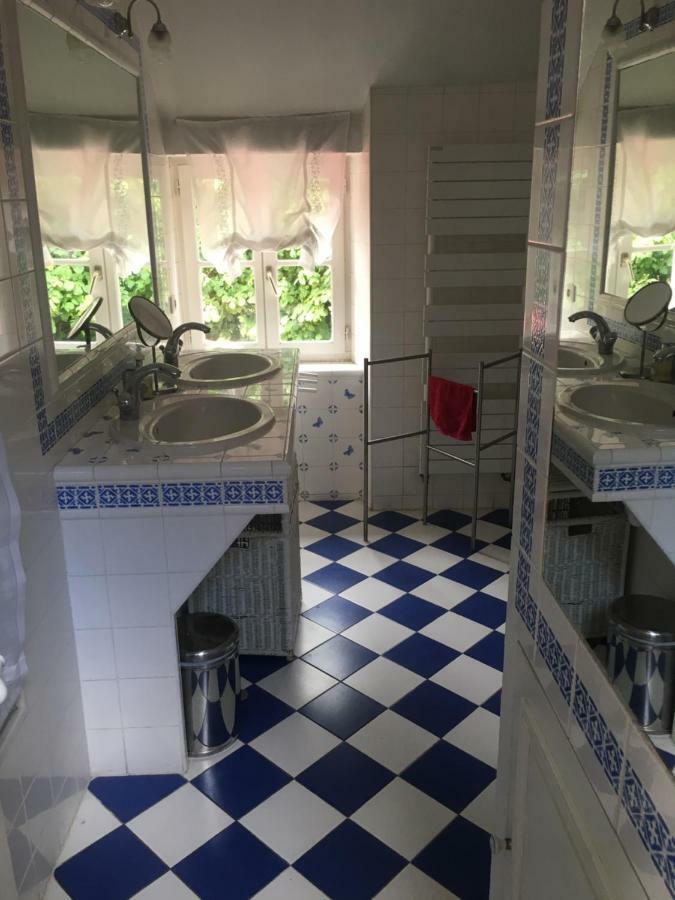 Chambres D Hotes Chez Francoise Et Michel Piscine 4 Chambres 8 Lits Chaumes-en-Brie Ngoại thất bức ảnh